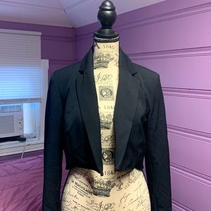 Women’s Cropped Blazer